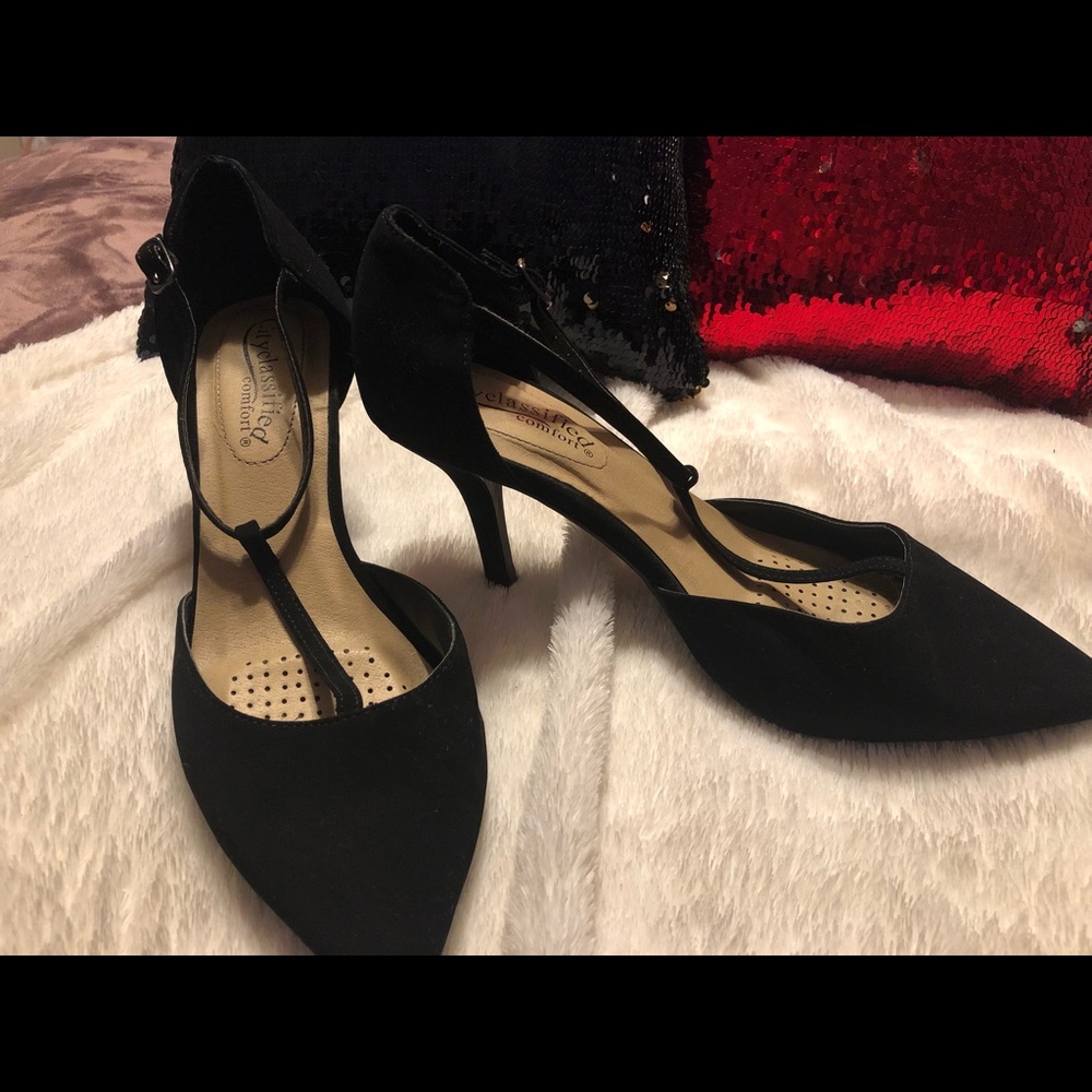 Black heels